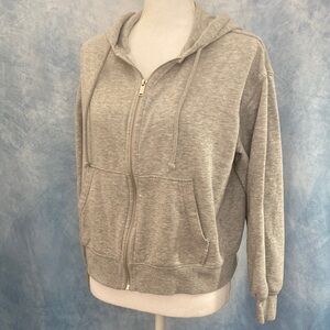 Classic Gray Amazon Basics Women's Zippered Hoodie With Front Pockets Size Small